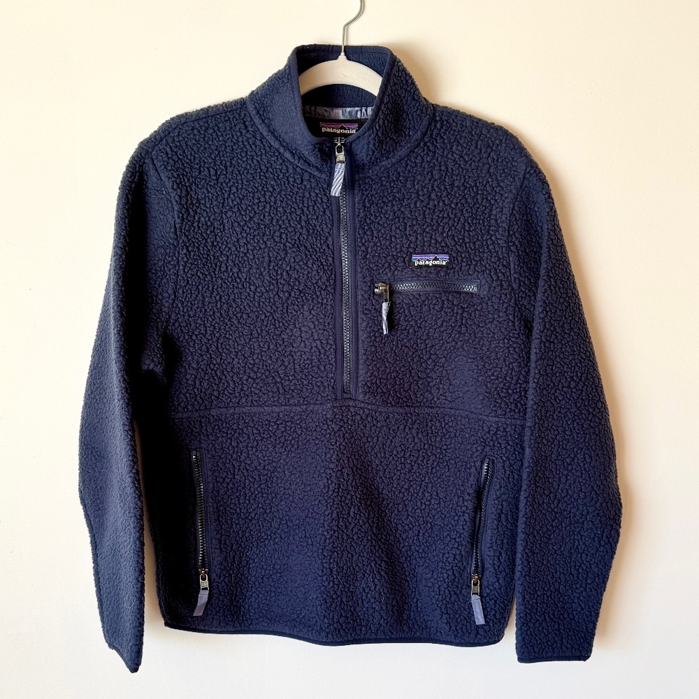 Patagonia fleece, size M, navy blue